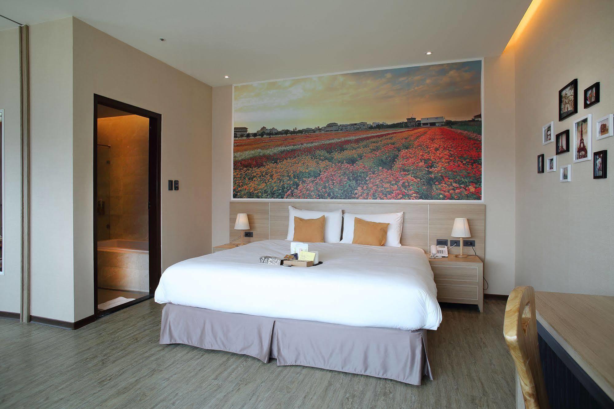 Mingli Hotel Kaohsiung Extérieur photo