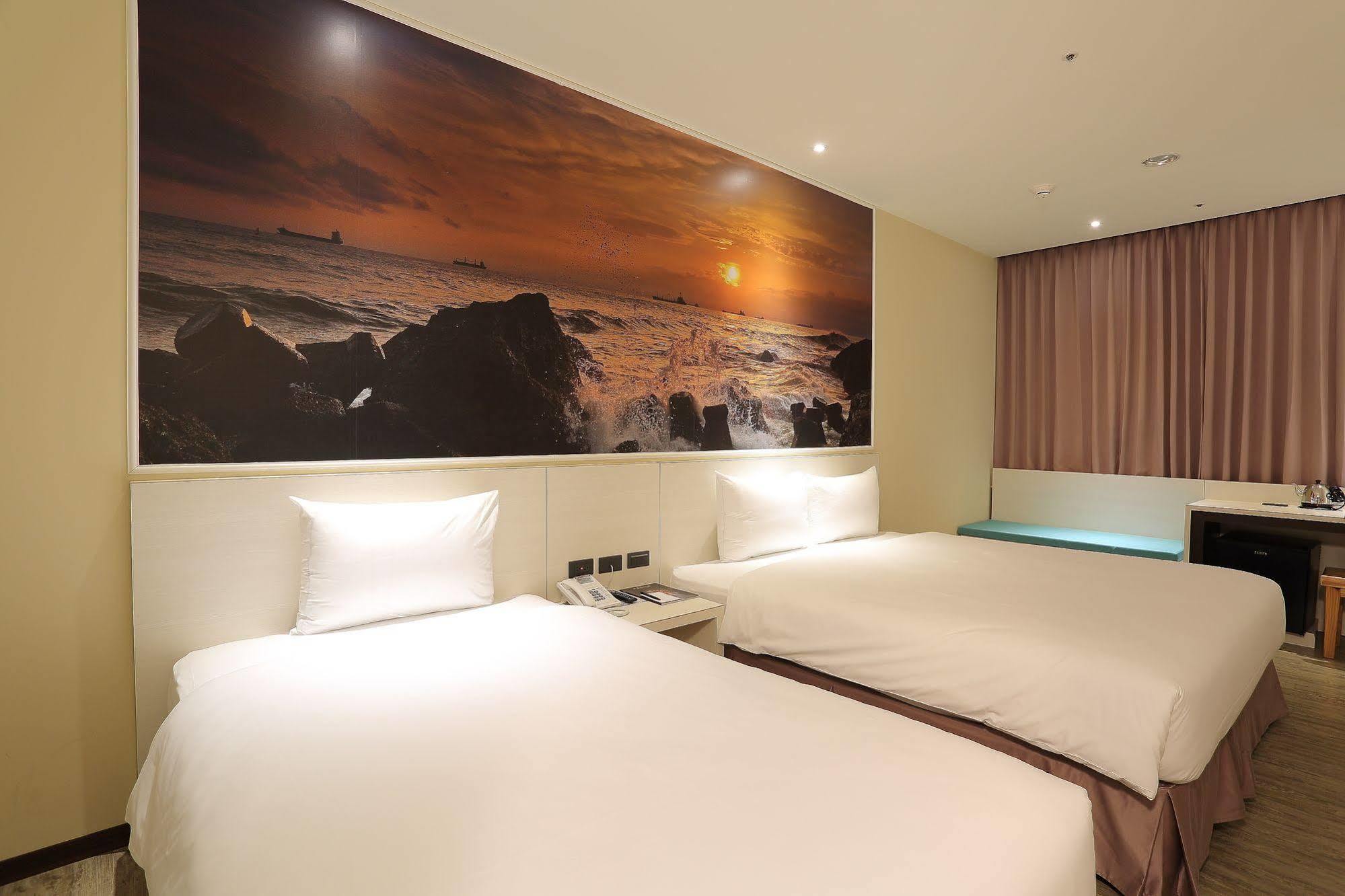 Mingli Hotel Kaohsiung Extérieur photo
